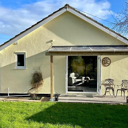 Sundial Cottage Newton Abbot Exterior photo